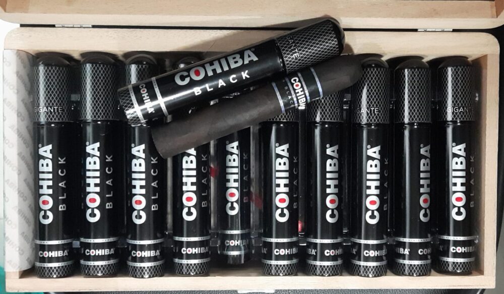 Cohiba Black Gigantes Tubos