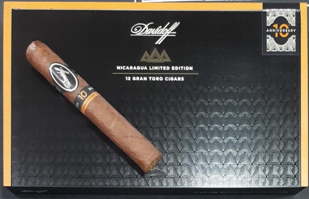 Davidoff Nicaragua Gran Toro(LE 2022)