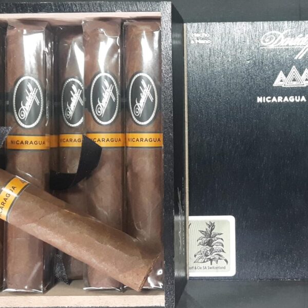 Davidoff Nicaragua Toro