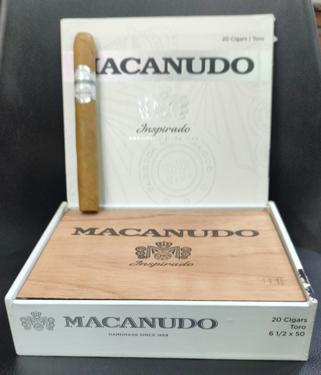 Macanudo inspirado toro Macanudo inspirado toro