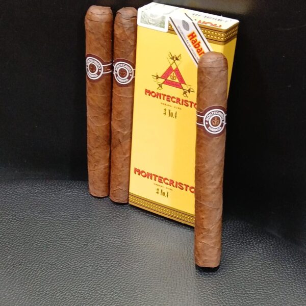 Montecristo No.4