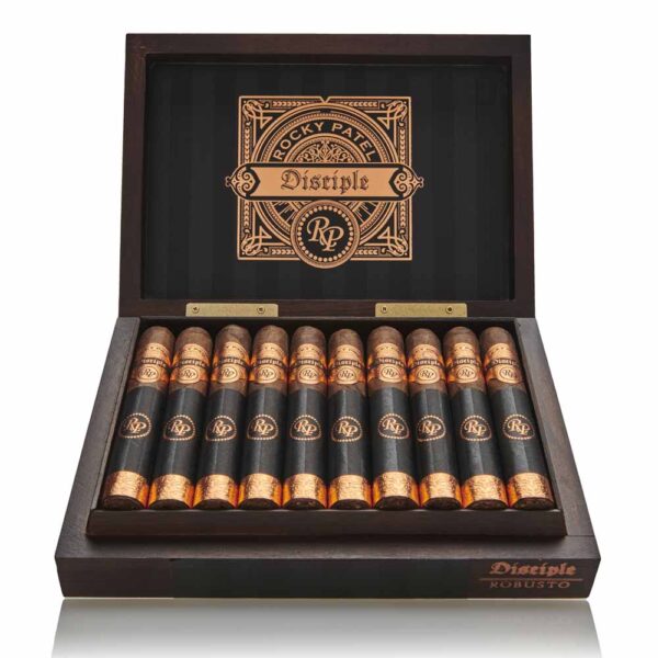 Cigar Shop in Lucknow