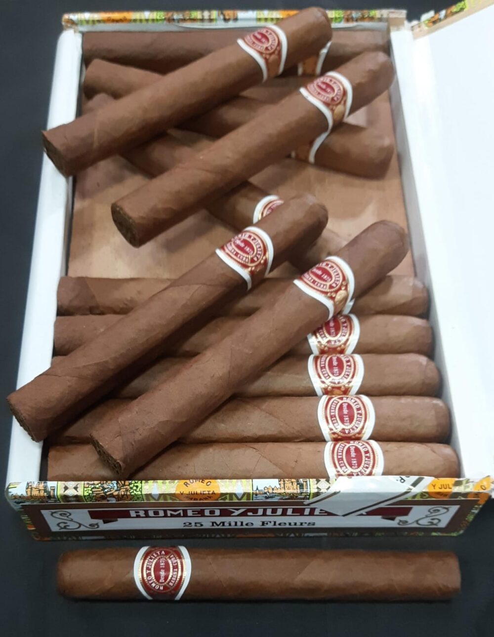 Romeo Julieta Millifleurs