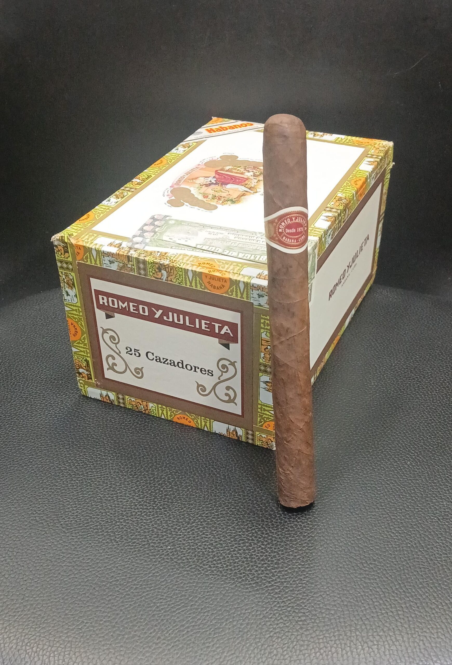Romeo Julieta Cazadores Romeo Julieta Cazadores first image