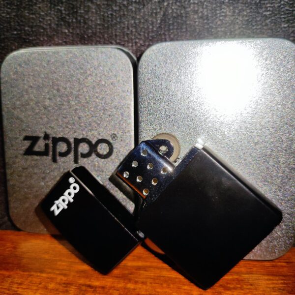 Zippo Lighter Black Colour