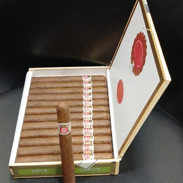 Hoyo De Monterrey Palmas Extra.