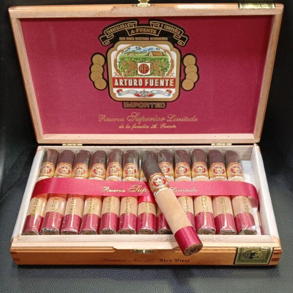 Arturo Fuente Anejo No.50.