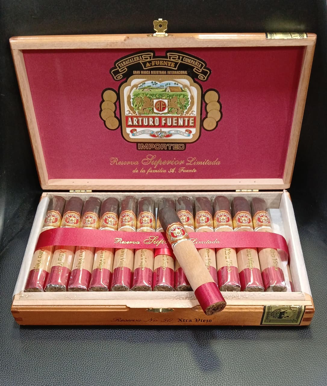 Arturo Fuente Anejo No.50. Arturo Fuente Anejo No.50.